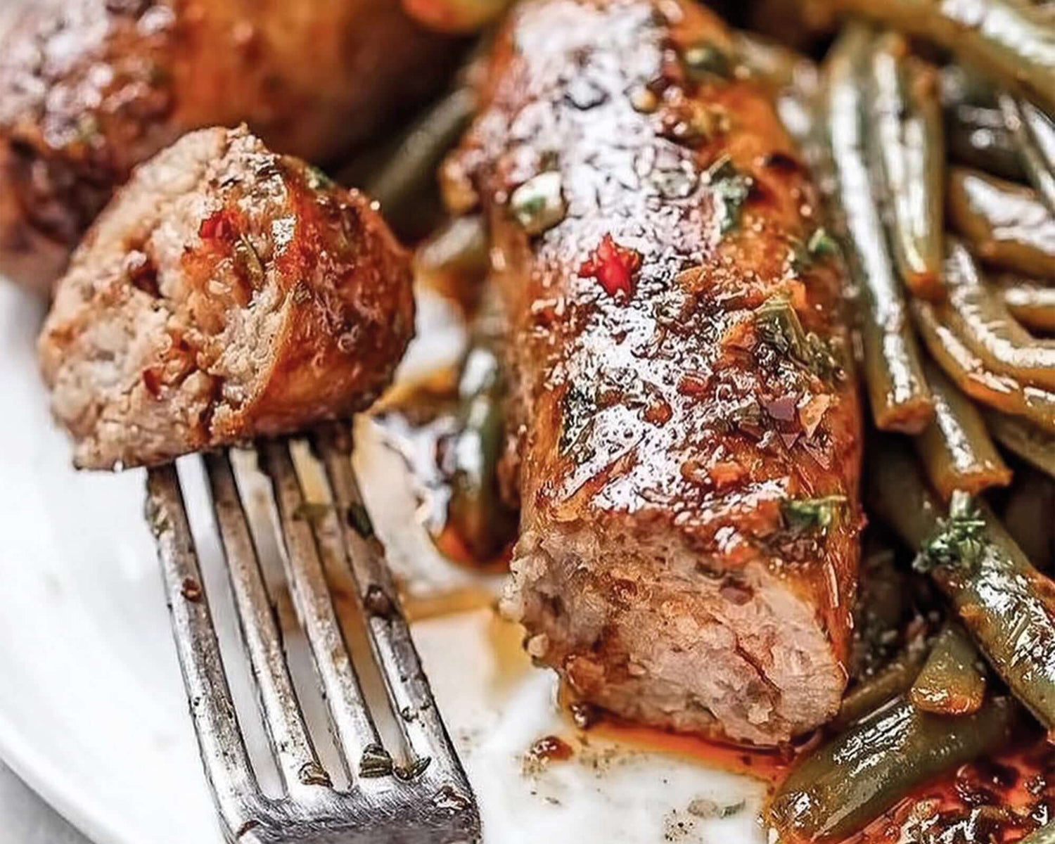 Büffelfleisch: Eine vielseitige Fleischquelle mit vielen Vorteilen Büffelfleisch ist eine beliebte Fleischquelle in vielen Teilen der Welt. Es enthält weniger Fett und mehr Protein als Rindfleisch und wird daher oft von Menschen gewählt, die auf die Nährw