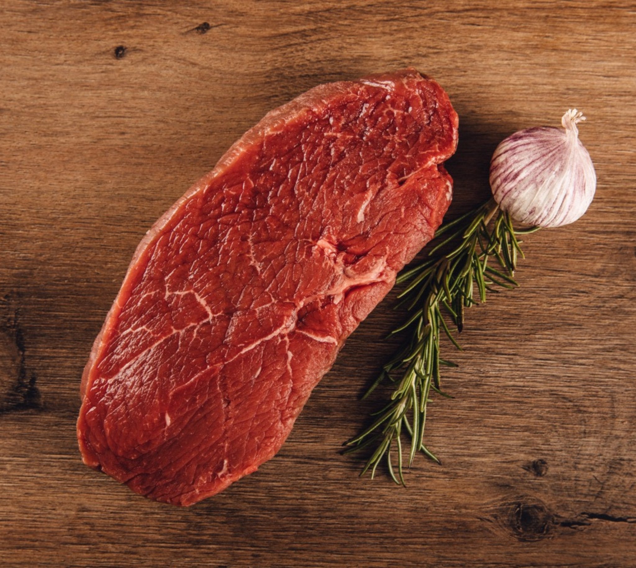 Steakhüfte Bodensee Färse - Premium Fleisch | BüffelBill Shop Genießen Sie feinstes Hüftensteak von der Bodensee Färse, erhältlich bei BüffelBill. Lecker, mager und intensiv im Geschmack. Optimal für Steak-Liebhaber.